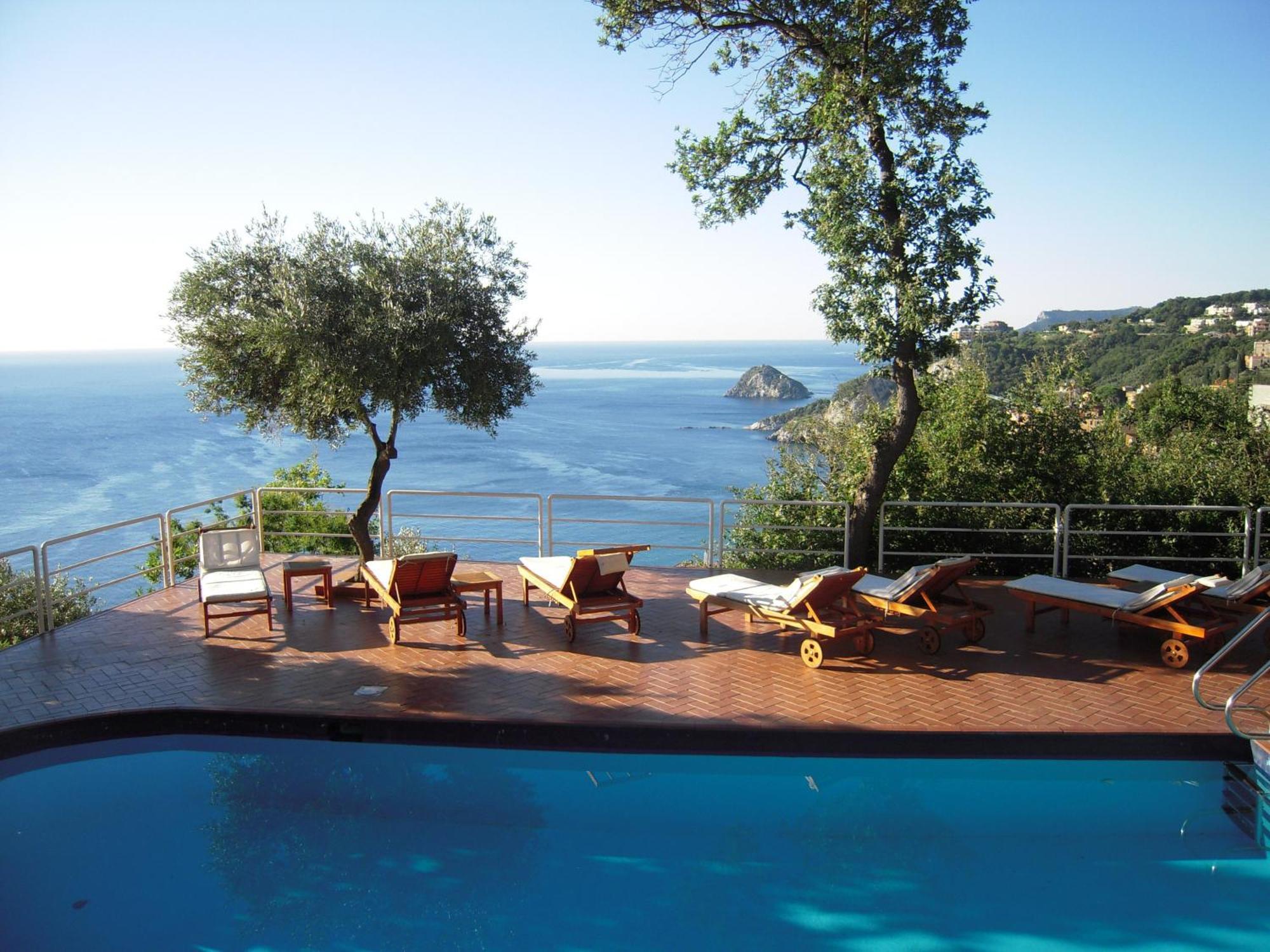Hotel Claudio Bergeggi Εξωτερικό φωτογραφία