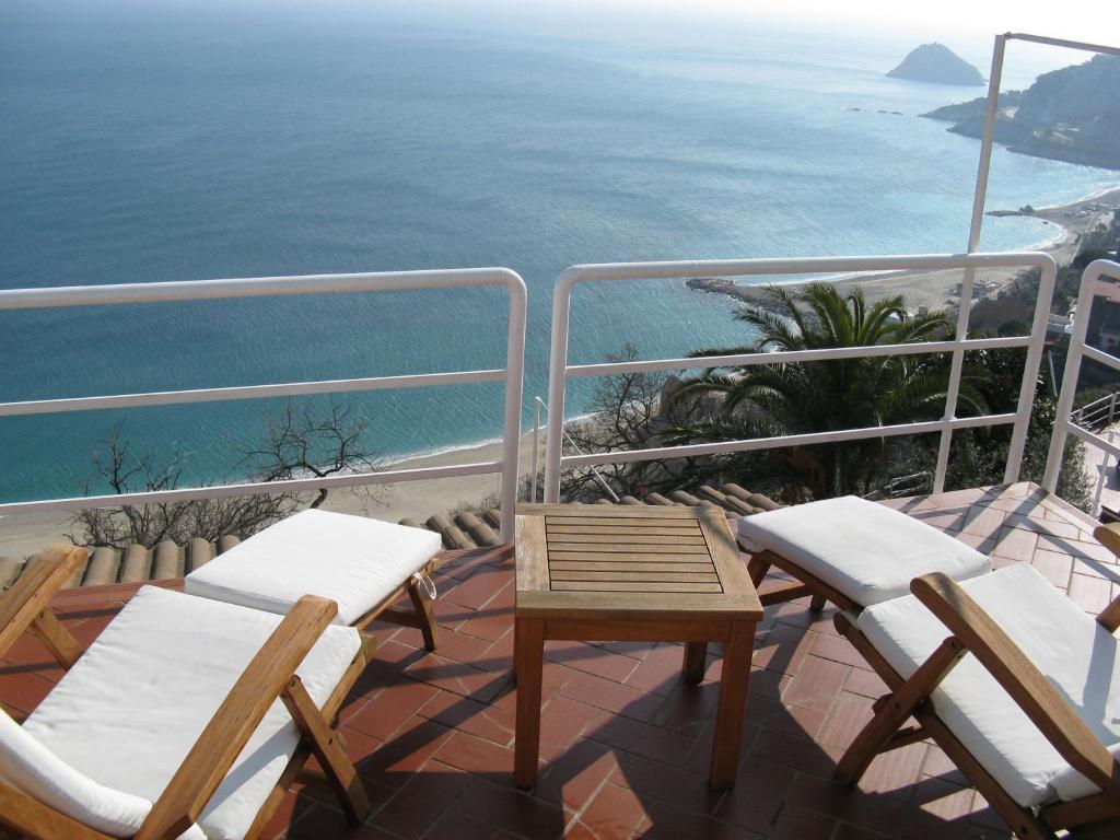 Hotel Claudio Bergeggi Δωμάτιο φωτογραφία