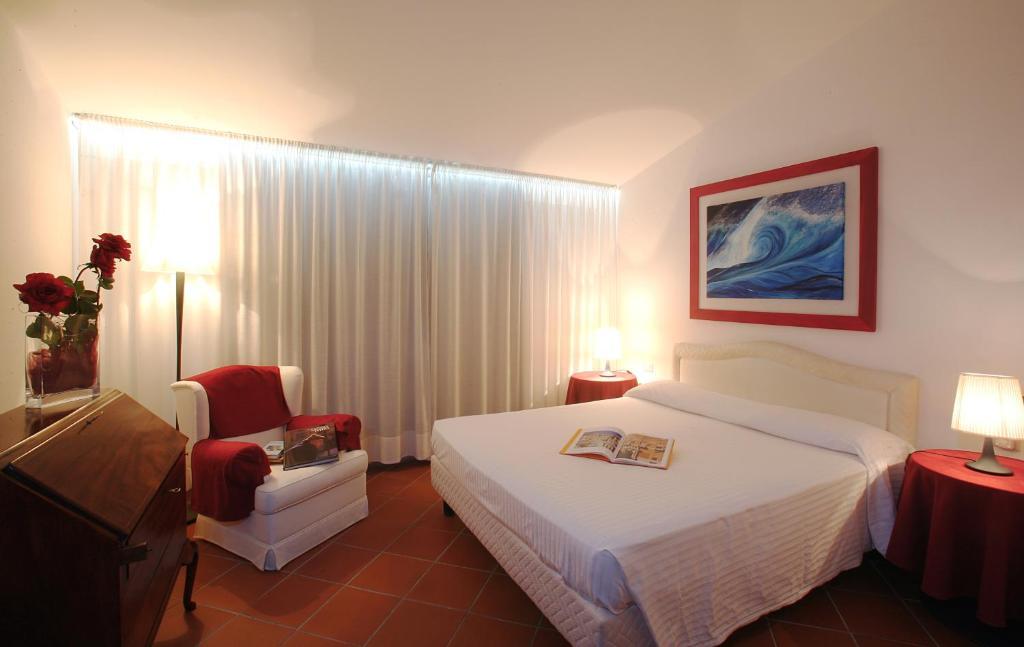 Hotel Claudio Bergeggi Δωμάτιο φωτογραφία